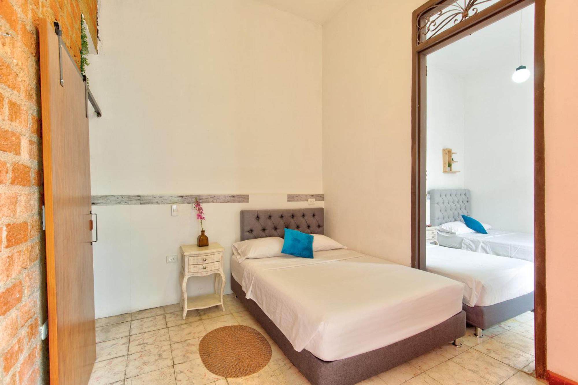 Casa Blanca San Antonio Hostal Boutique Cali Ngoại thất bức ảnh