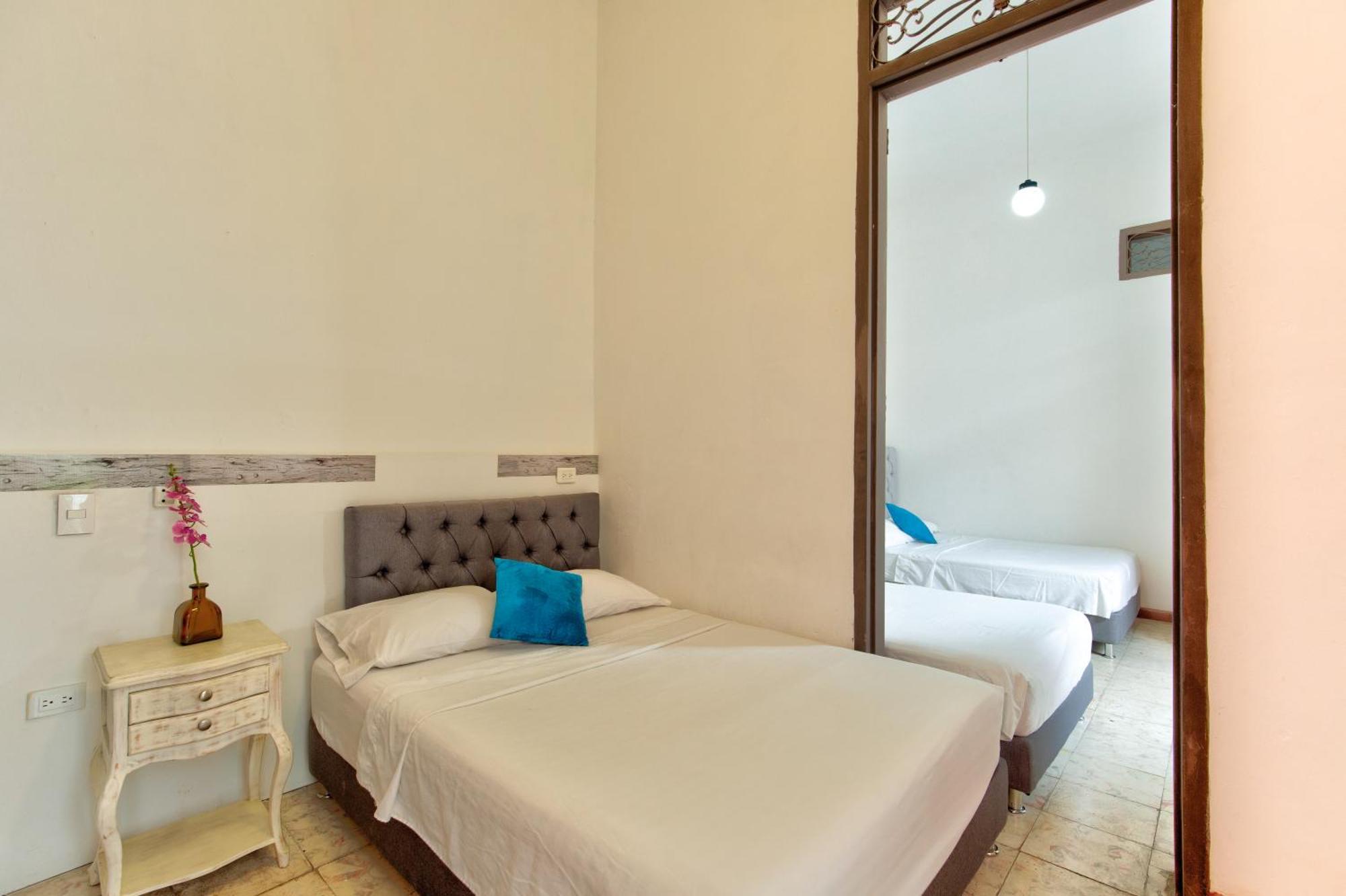 Casa Blanca San Antonio Hostal Boutique Cali Ngoại thất bức ảnh